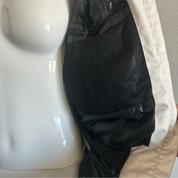 Obermeyer  women’s jacket - Picture 10 of 15